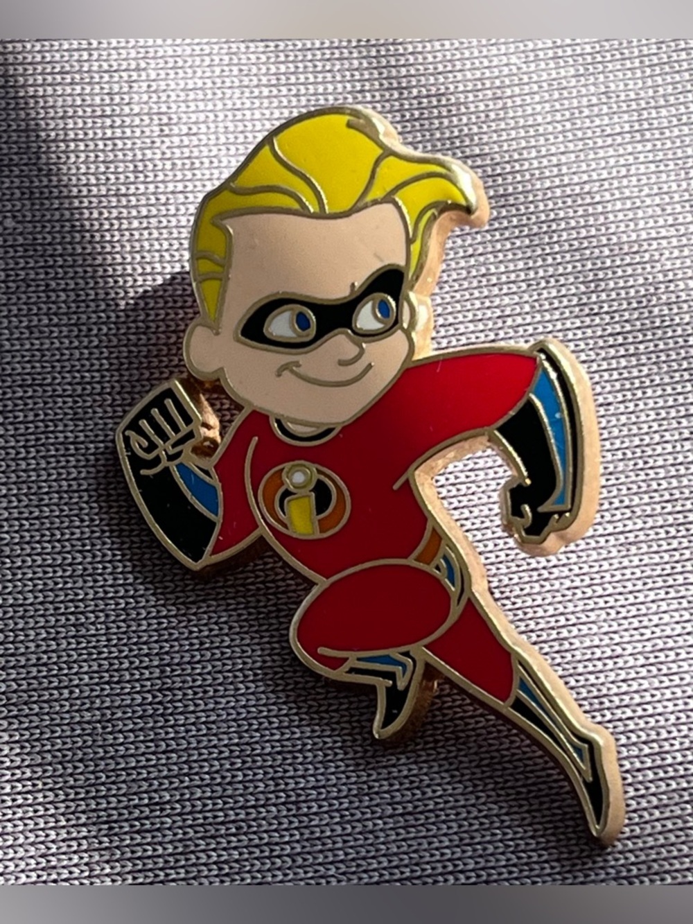 2004 Disney Official Pin Trading The Incredibles-Dash